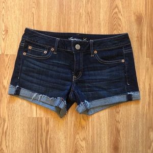 American Eagle Dark Denim Jean Shorts Size 6 NWOT